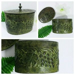 VNTG Tin Canister~  Grapevine